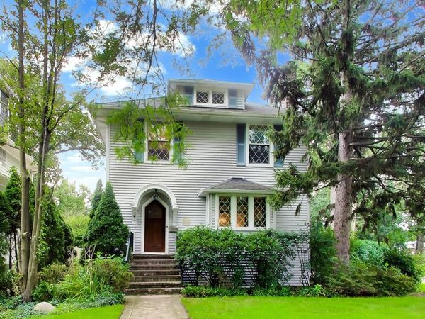 1110 Elm Street, Winnetka, IL 60093
