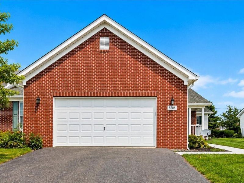 8208 Night Heron Lane , Pickerington, OH 43147 Photo 3