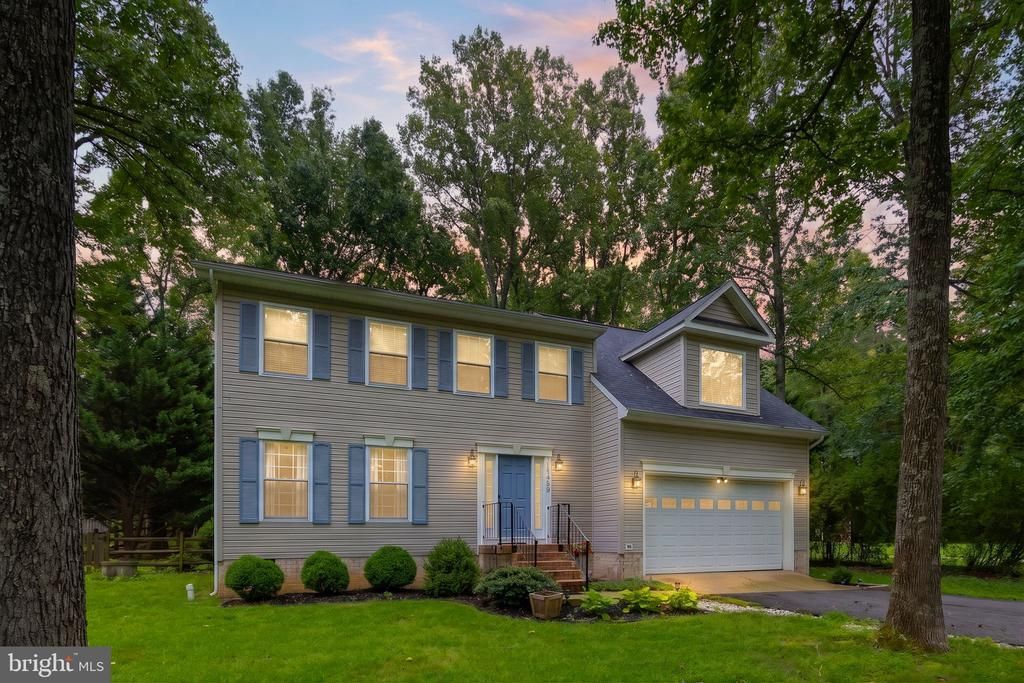 10459 Roosevelt Drive, King George, VA 22485 Main Photo