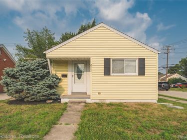 26461 Belanger Street, Roseville, Mi 48066