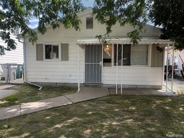 1026 E Evelyn Avenue, Hazel Park, Mi 48030
