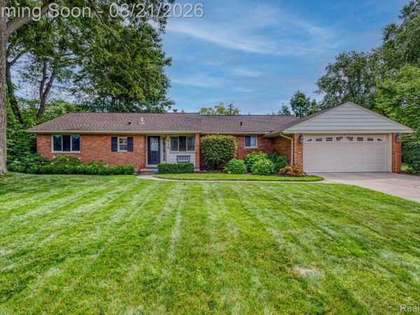 416 Barclay Road, Grosse Pointe Farms, Mi 48236