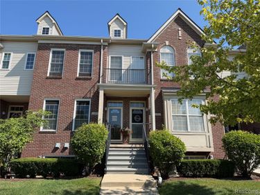 39186 Brookfield Drive, Westland, Mi 48185