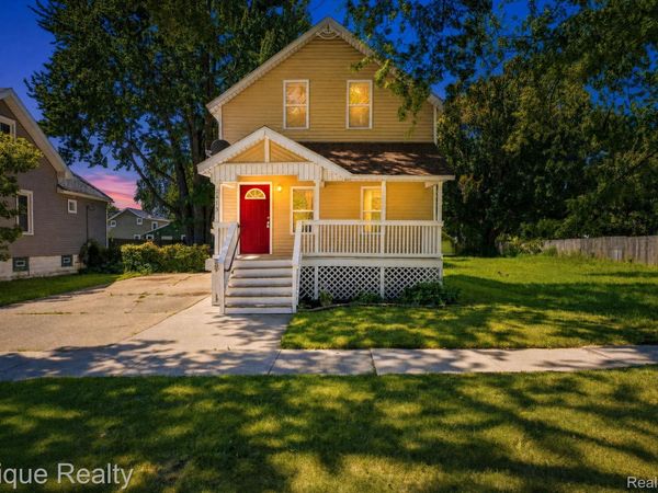 2413 Walnut Street, Port Huron, Mi 48060