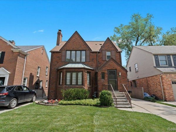 312 MCKINLEY Avenue , Grosse Pointe Farms, Mi 48236