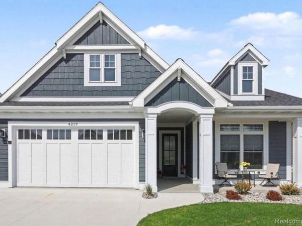 4219 Village Green, Thomas Township, Mi 48623