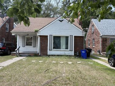 17655 Sunderland Road, Detroit, Mi 48219