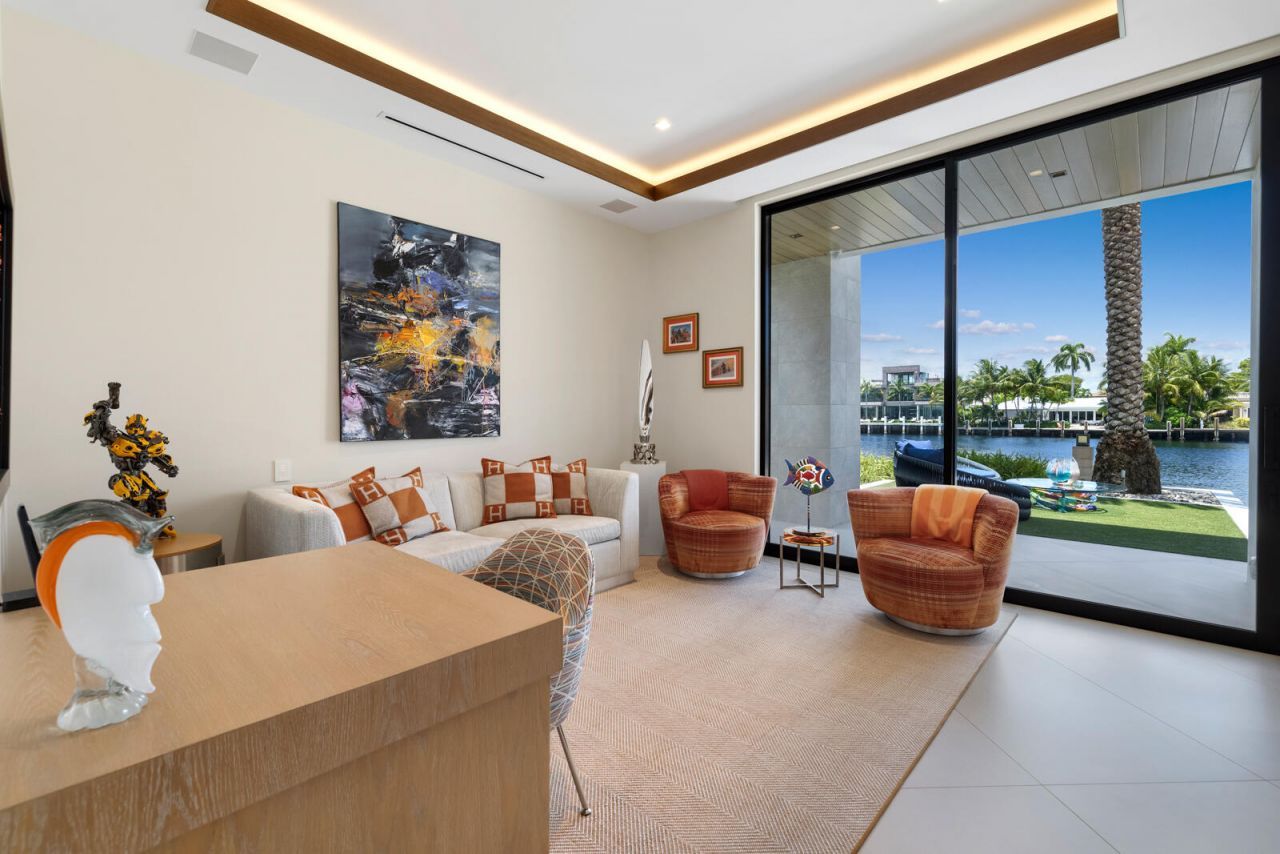 200 Fiesta Way, Fort Lauderdale, FL 33301 Photo