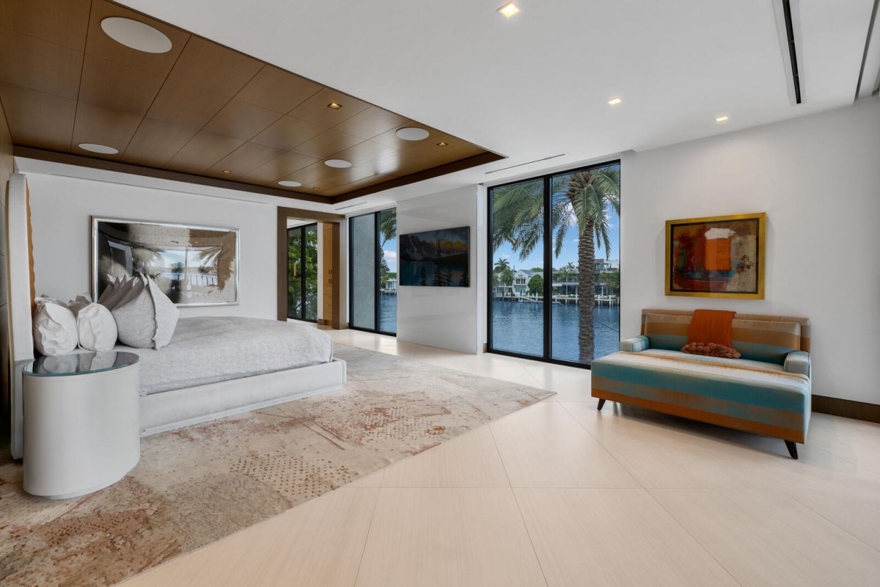 200 Fiesta Way, Fort Lauderdale, FL 33301 Photo