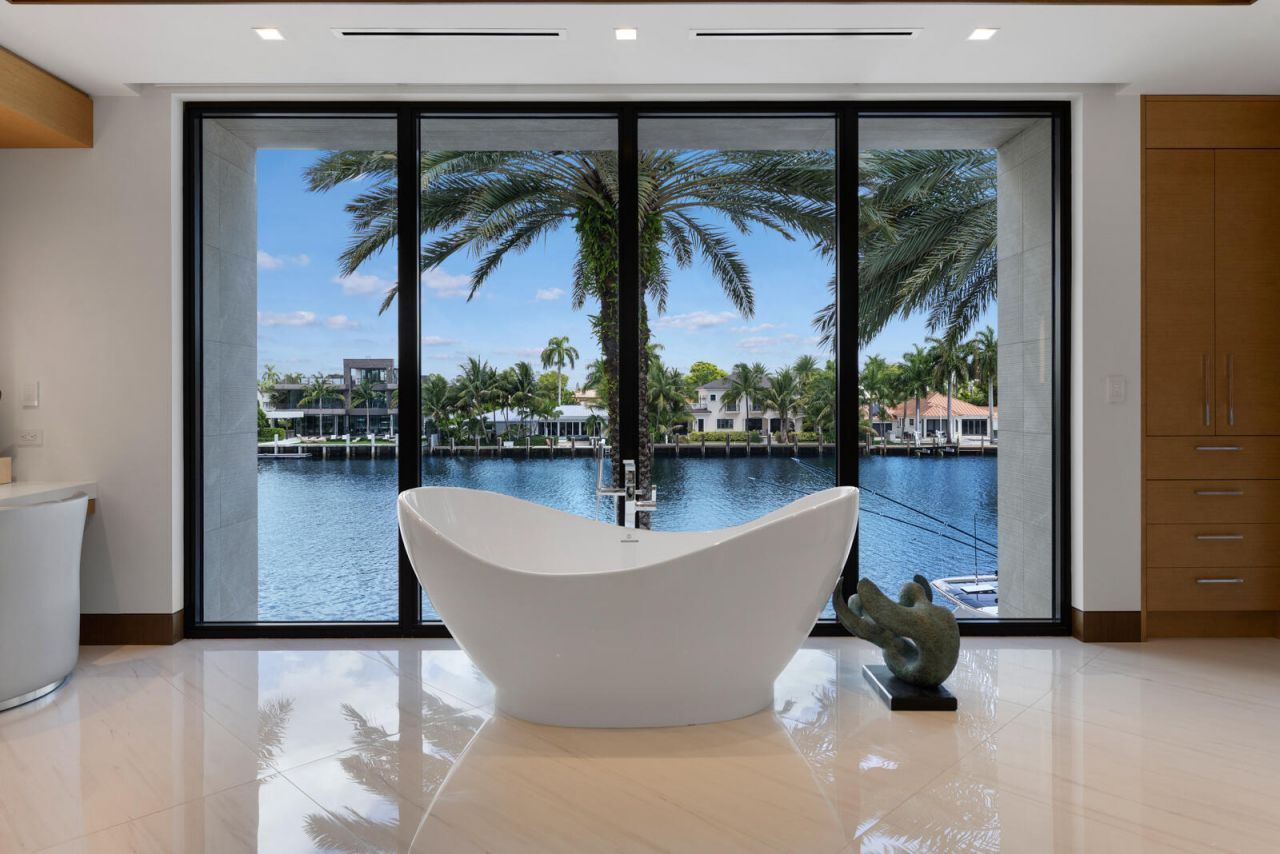200 Fiesta Way, Fort Lauderdale, FL 33301 Photo