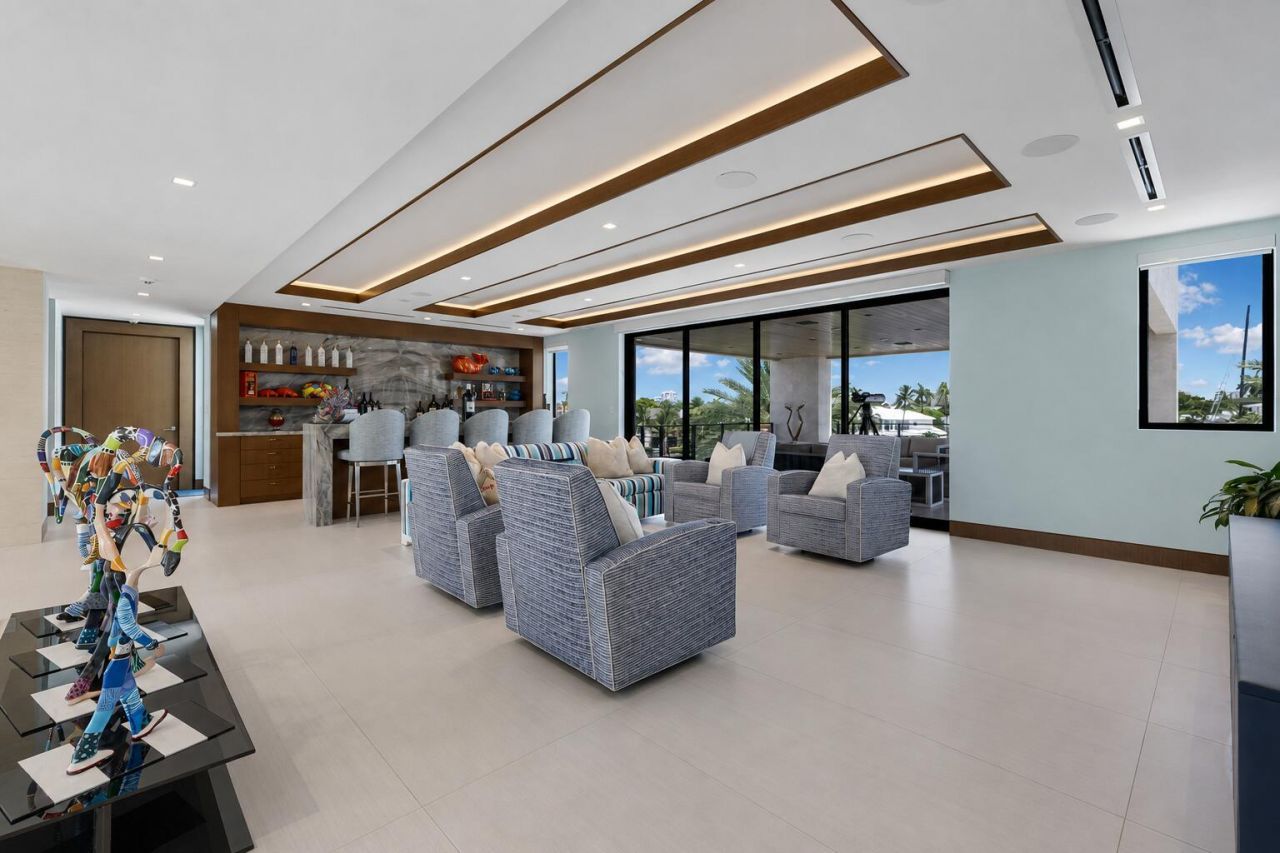 200 Fiesta Way, Fort Lauderdale, FL 33301 Photo