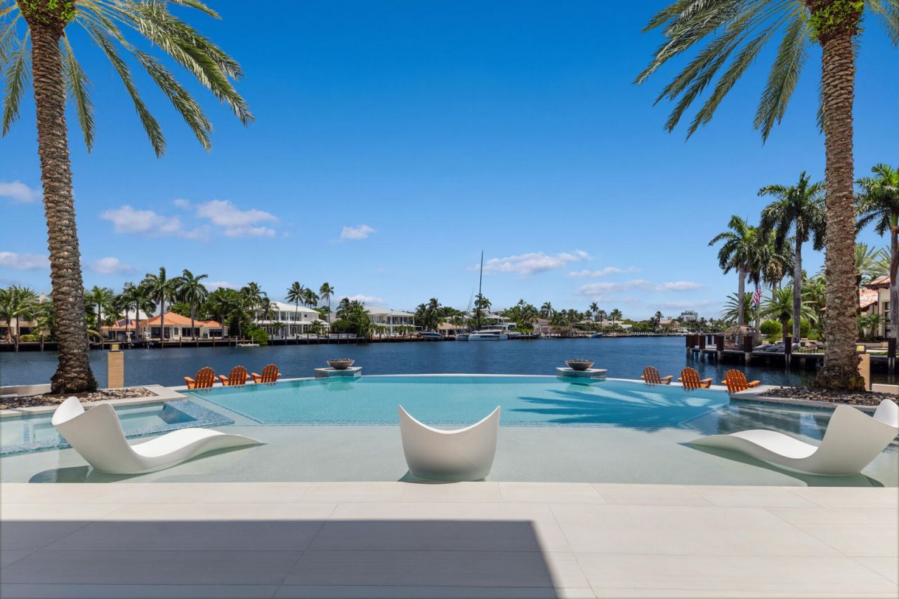200 Fiesta Way, Fort Lauderdale, FL 33301 Photo