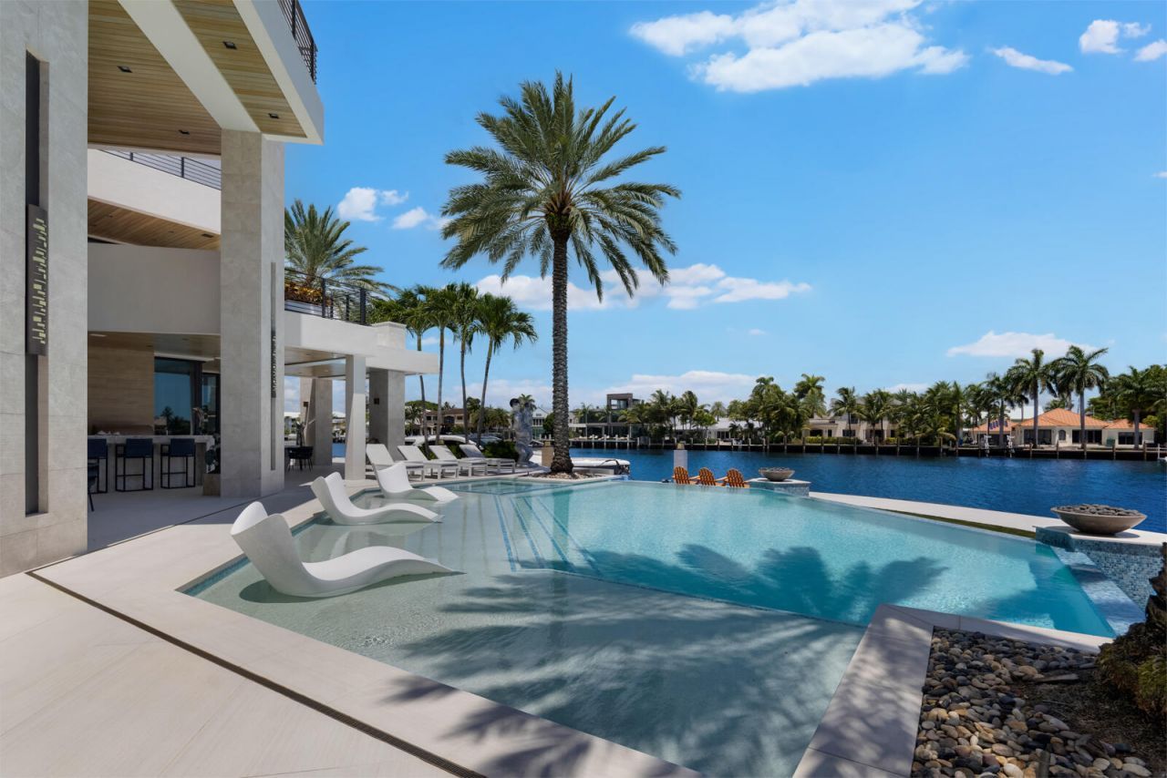 200 Fiesta Way, Fort Lauderdale, FL 33301 Photo