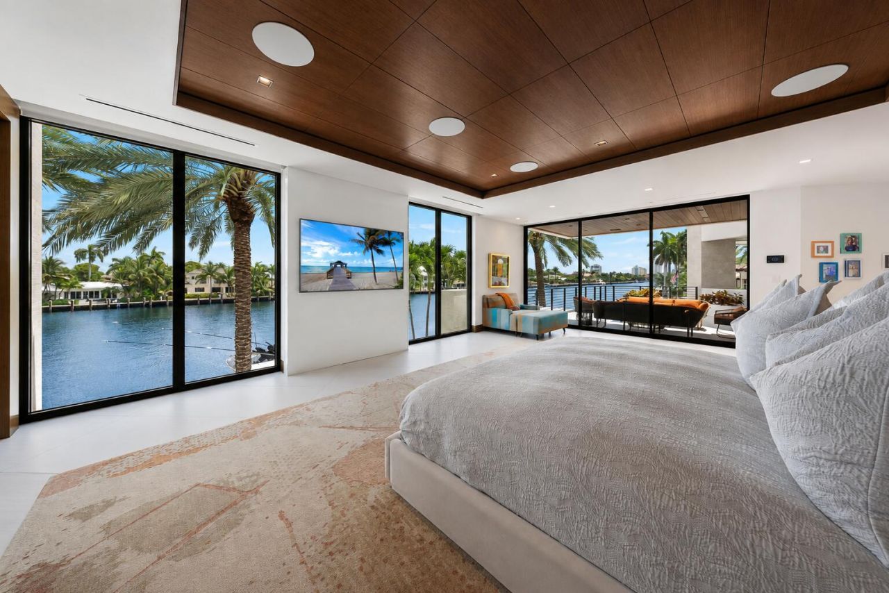 200 Fiesta Way, Fort Lauderdale, FL 33301 Photo