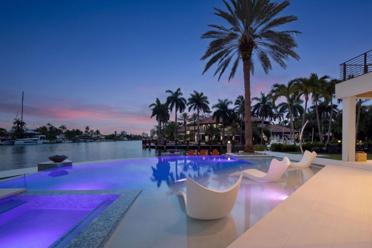 200 Fiesta Way, Fort Lauderdale, FL 33301 Photo