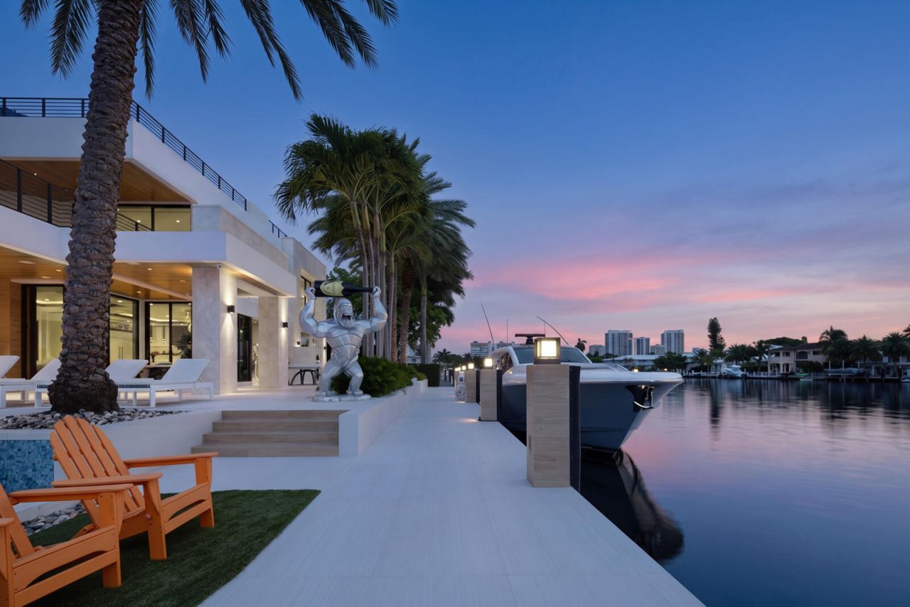 200 Fiesta Way, Fort Lauderdale, FL 33301 Photo