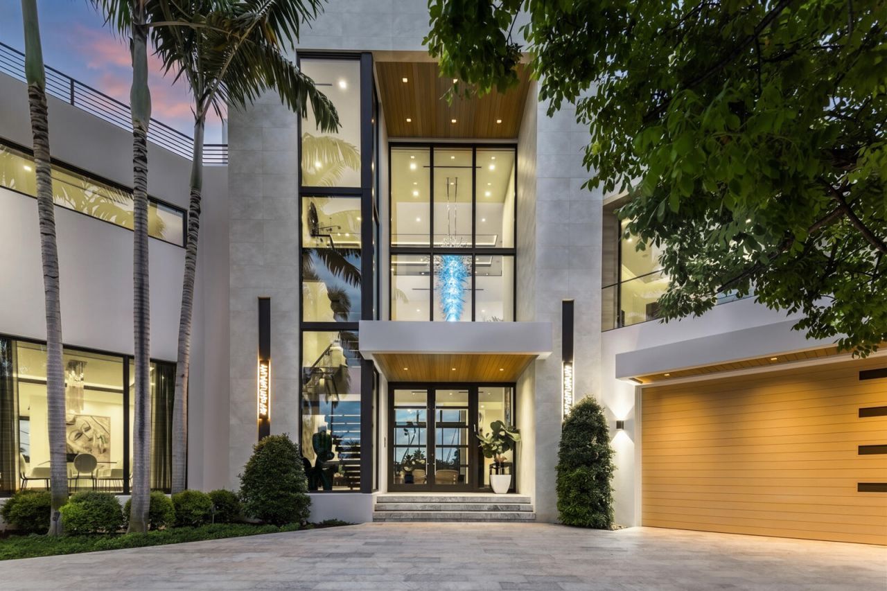 200 Fiesta Way, Fort Lauderdale, FL 33301 Photo