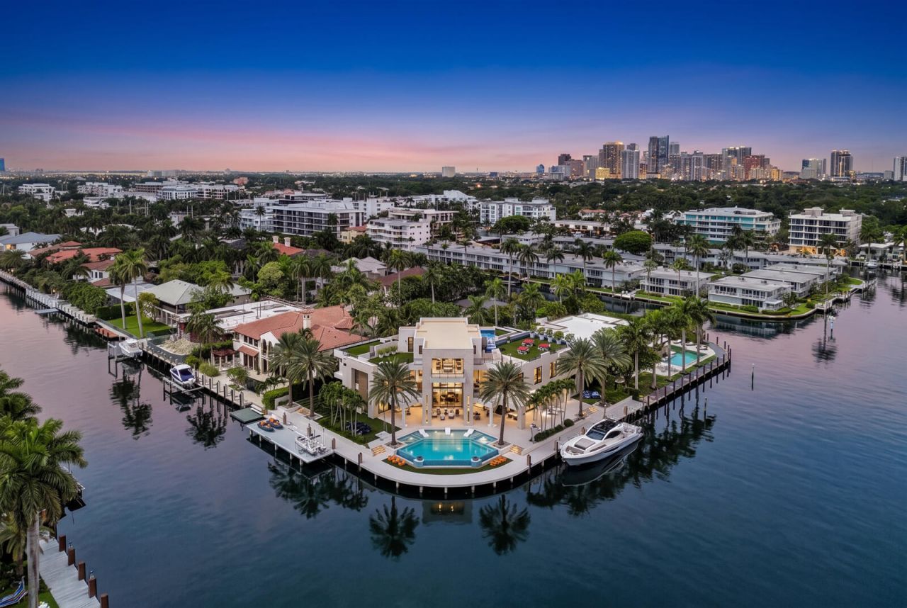 200 Fiesta Way, Fort Lauderdale, FL 33301 Photo
