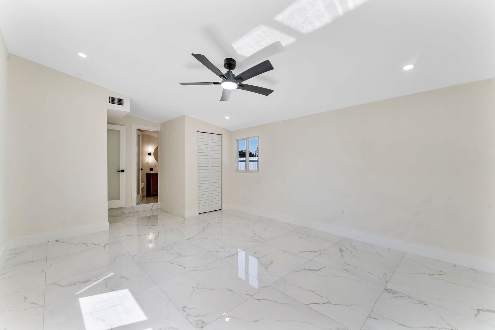 416 Tuskegee Drive, Lake Worth, FL 33462 Photo