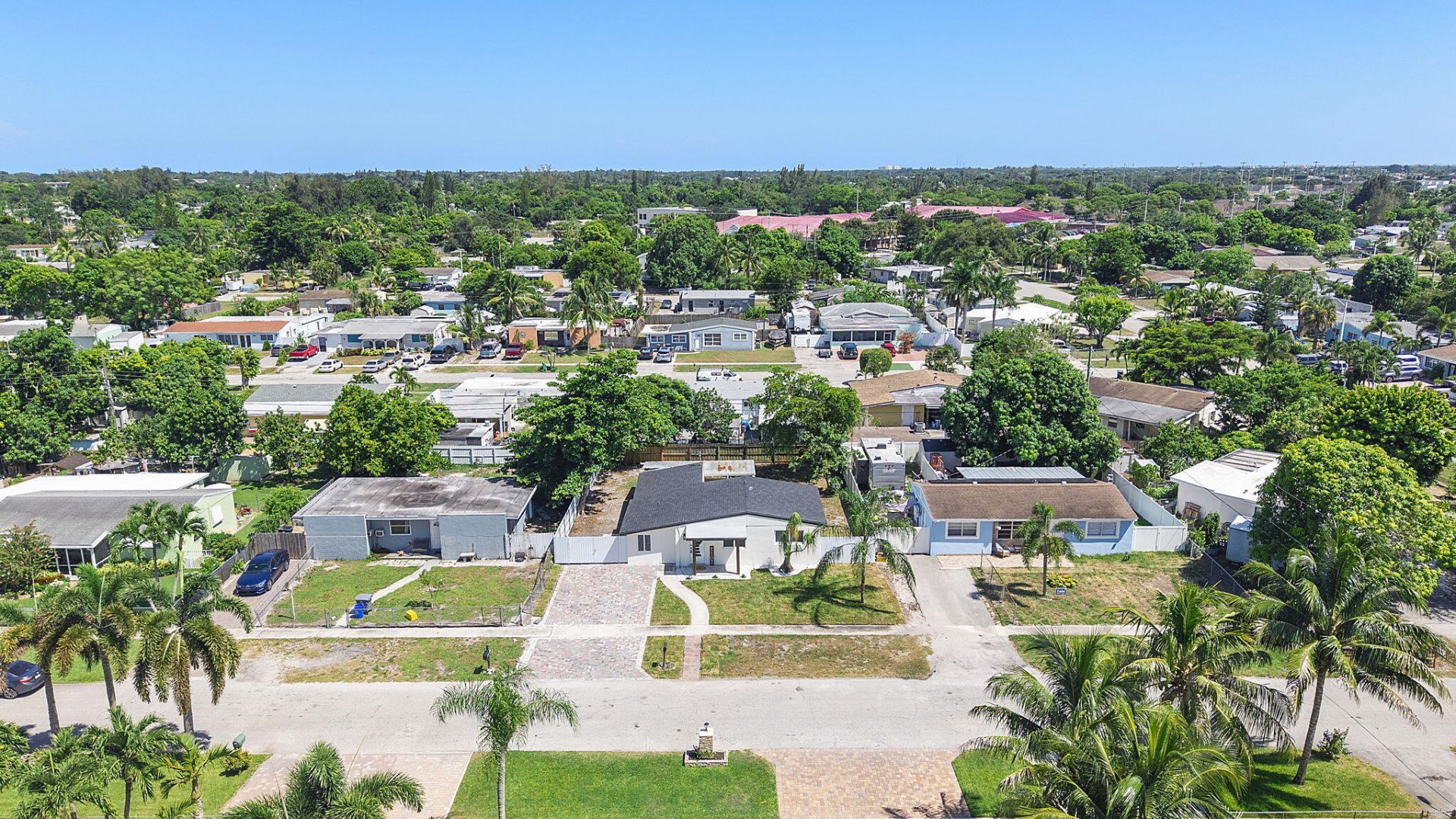 416 Tuskegee Drive, Lake Worth, FL 33462 Photo