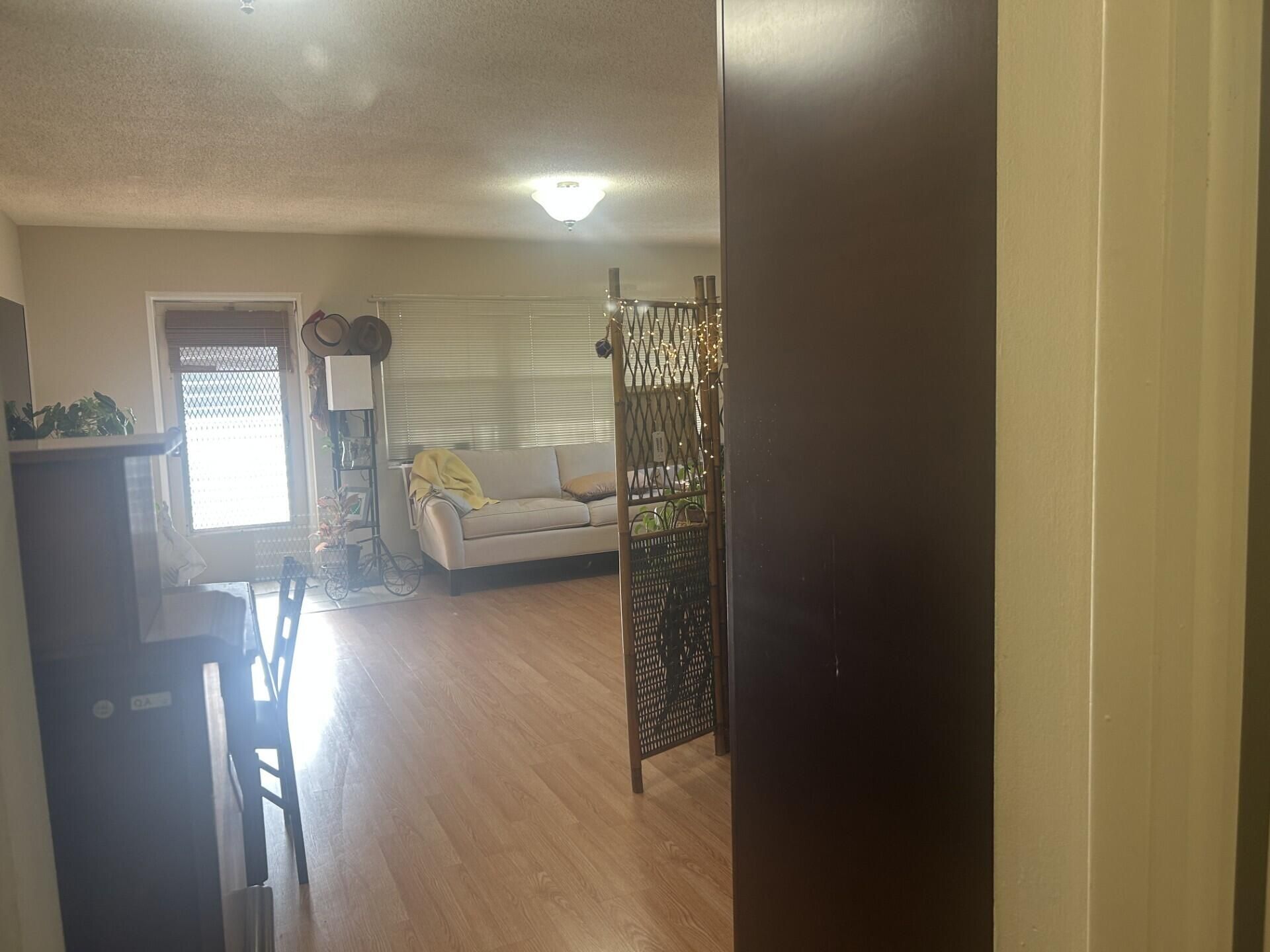 126 Bedford E, West Palm Beach, FL 33417 Photo