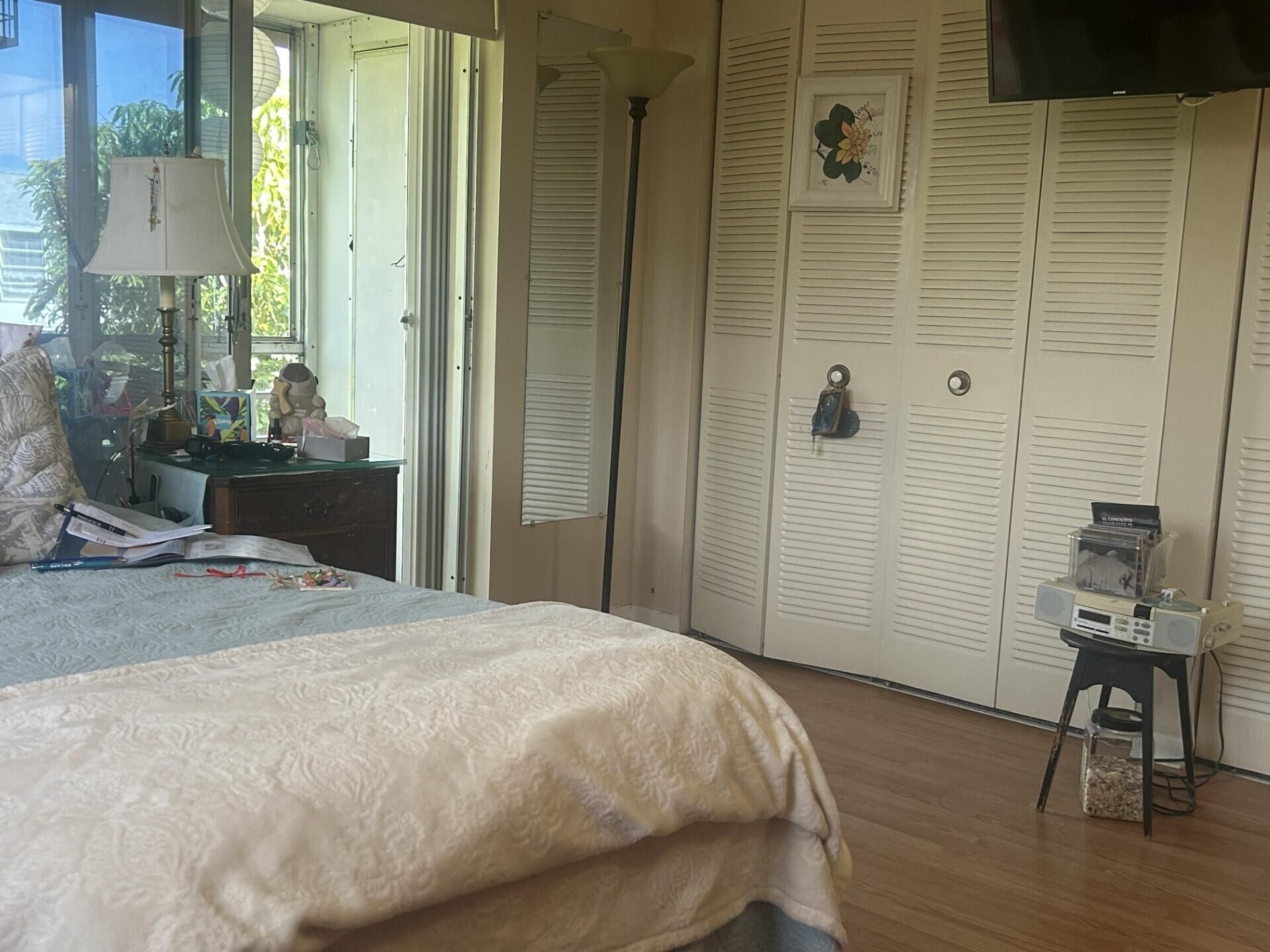 126 Bedford E, West Palm Beach, FL 33417 Photo