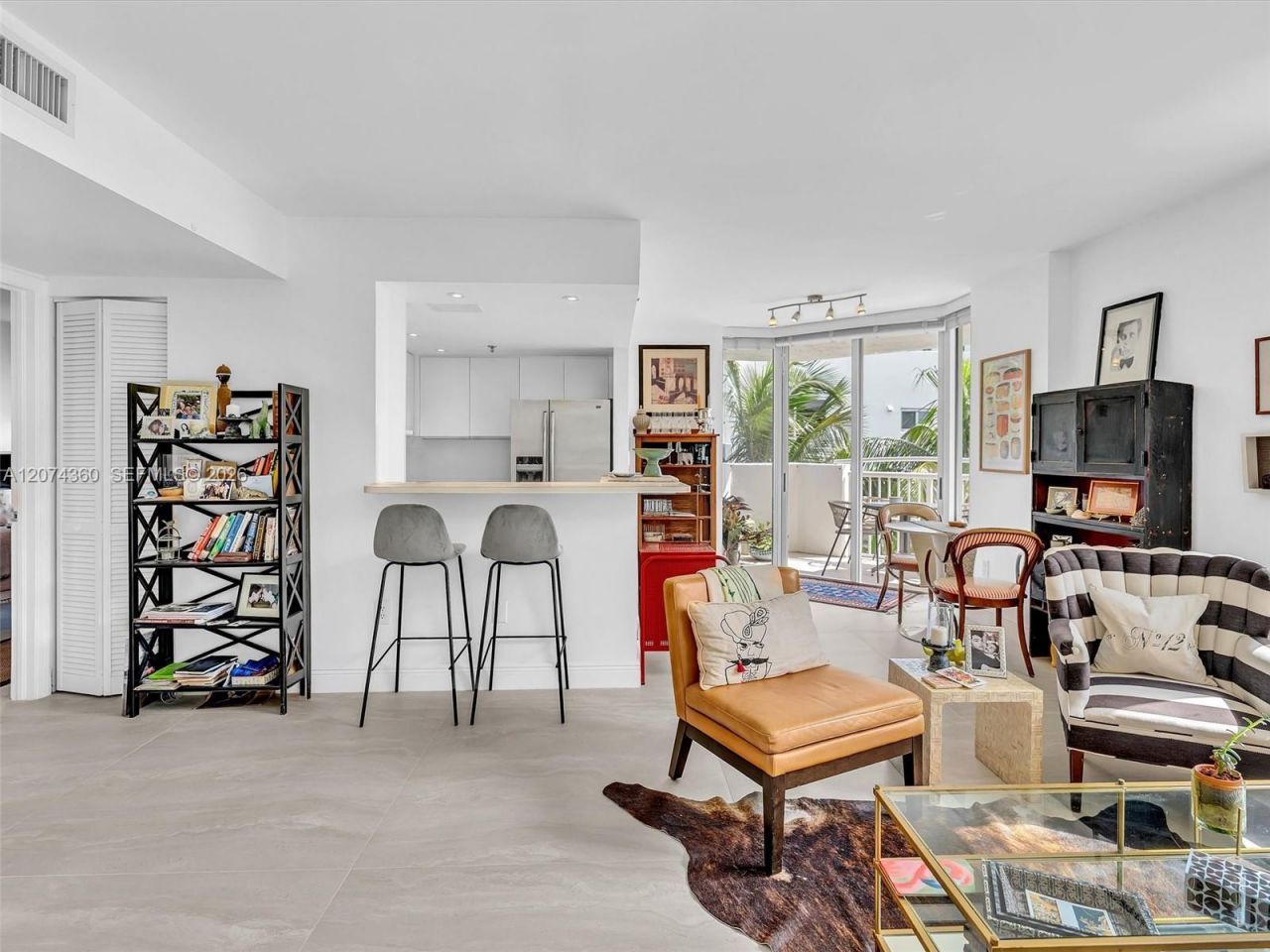 1621 Bay Rd, Unit 408, Miami Beach, FL 33139 Photo