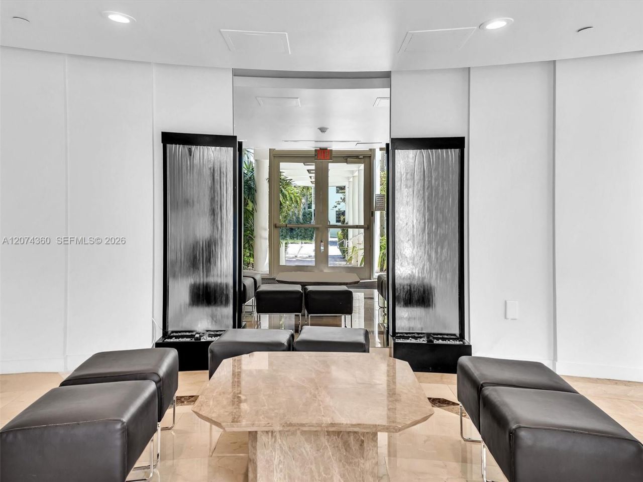 1621 Bay Rd, Unit 408, Miami Beach, FL 33139 Photo