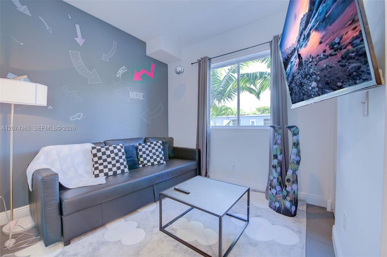 346 NW 35th St , Unit 3, Miami, FL 33127 Photo