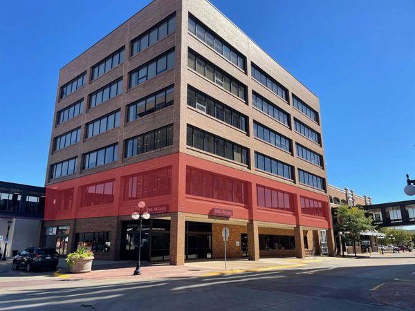 700 4th St, Unit 2nd Floor, Sioux City, IA 51101