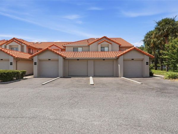 701 MAGNOLIA PLACE , WINTER HAVEN, FL 33884