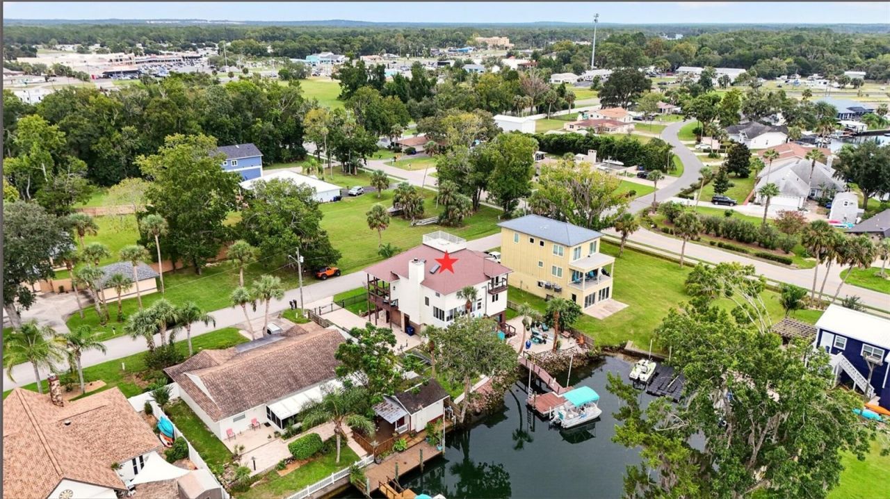 1424 SE 5th Avenue, Crystal River, FL 34429 Photo