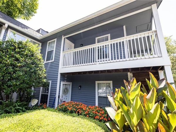 810 Gettysburg Place , Sandy Springs, GA 30350