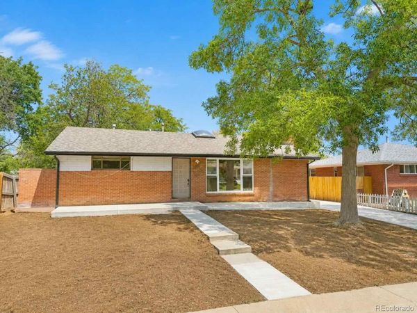 286 Beryl Way , Broomfield, CO 80020