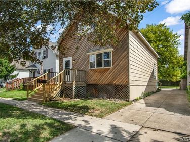 445 N Ogden Street, Buffalo, NY 14212