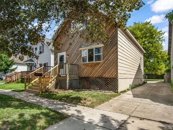 445 N Ogden Street, Buffalo, NY 14212