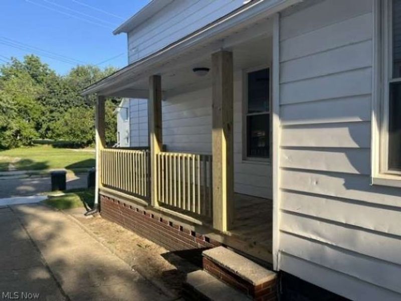 382 Kling Street, Akron, OH 44311 Photo 11
