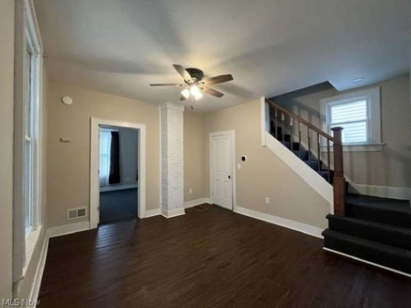 382 Kling Street, Akron, OH 44311 Photo 3