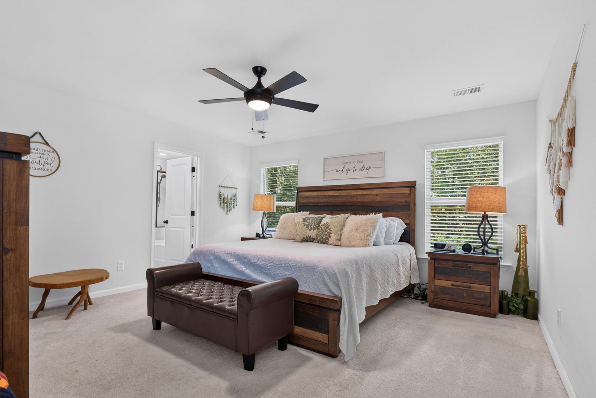 8805 Citronella Way Photo 13
