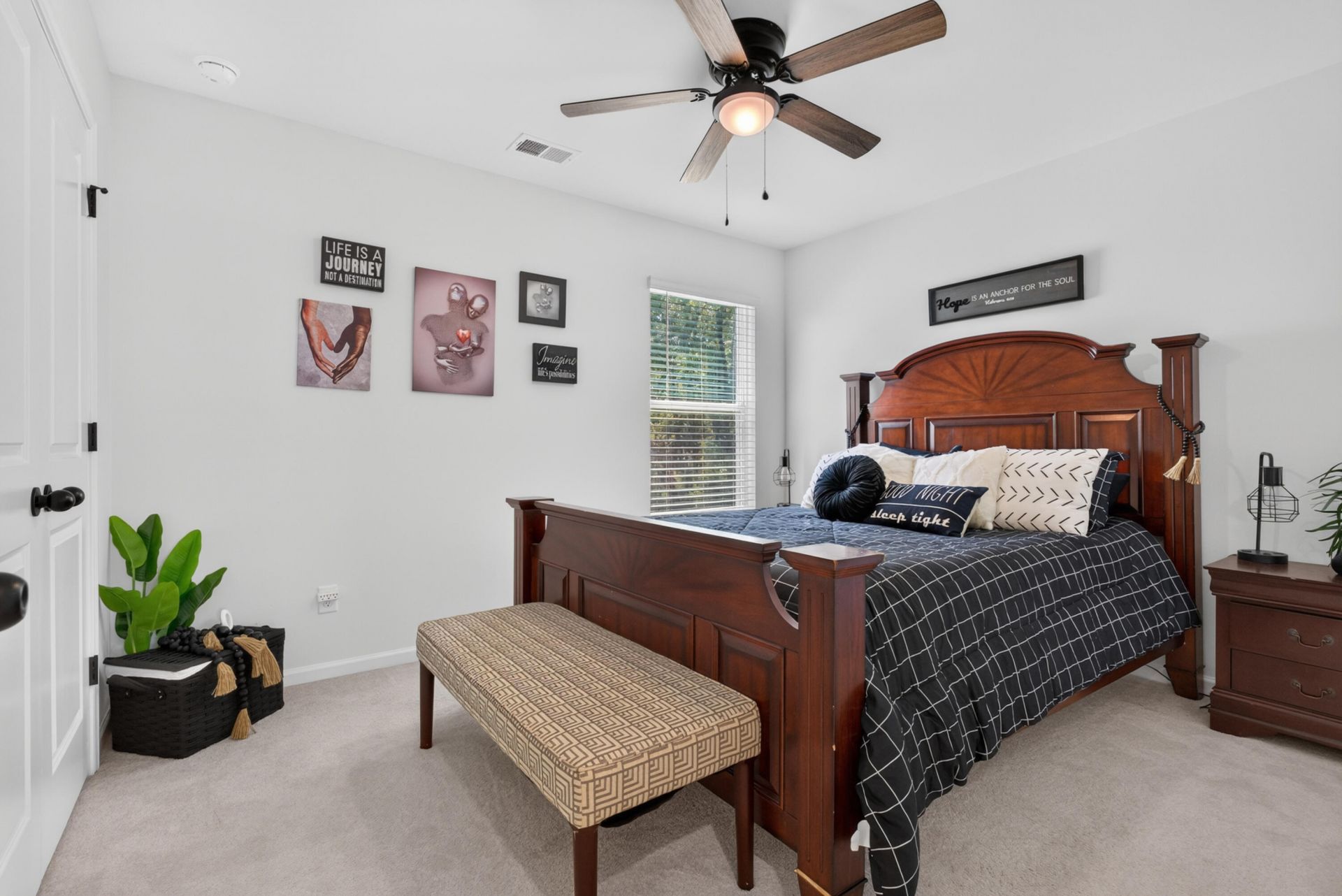 8805 Citronella Way Photo 17