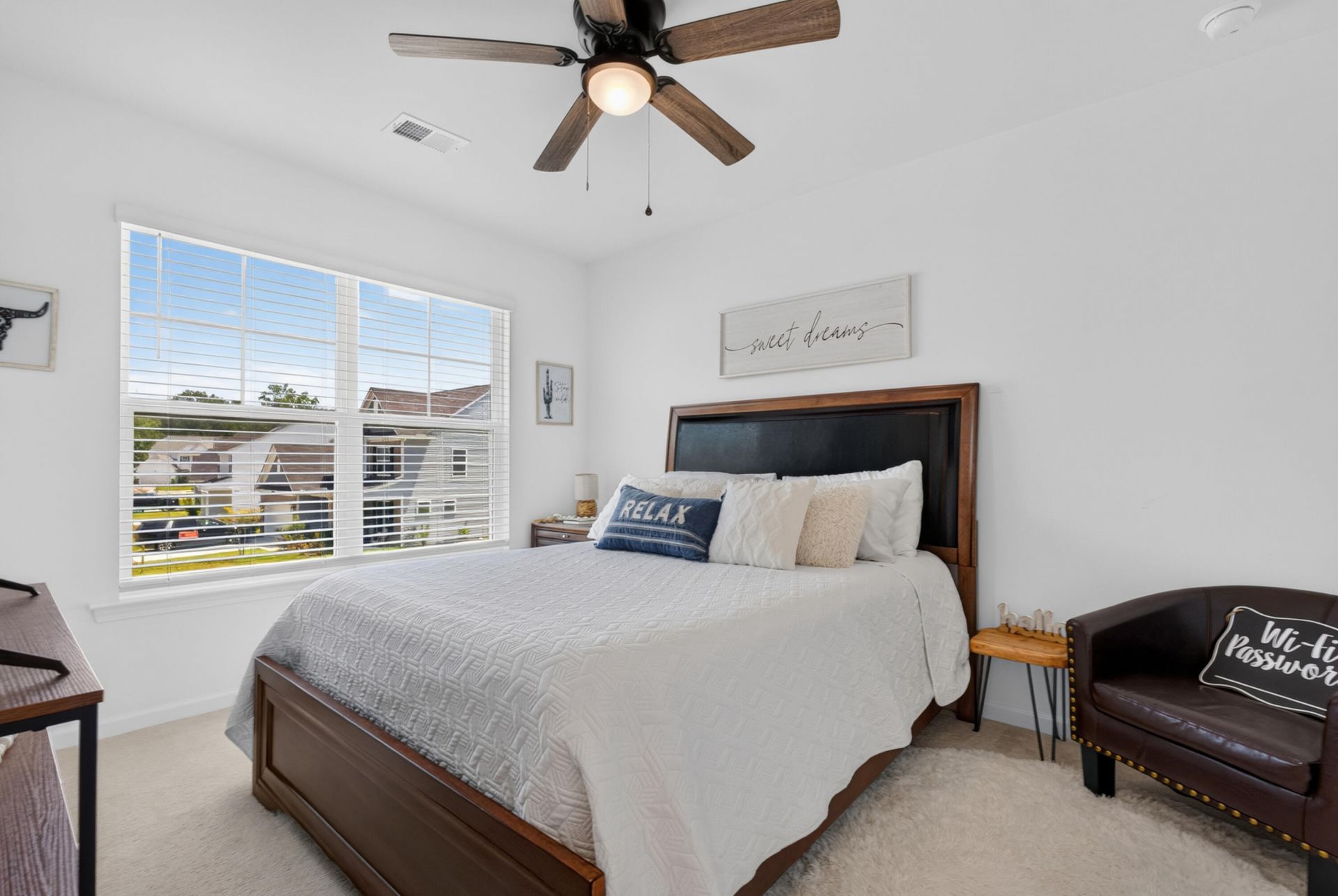 8805 Citronella Way Photo 18