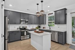 8805 Citronella Way photo 4