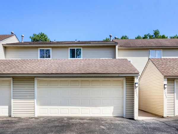 12217 Drake Street NW, Coon Rapids, MN 55448