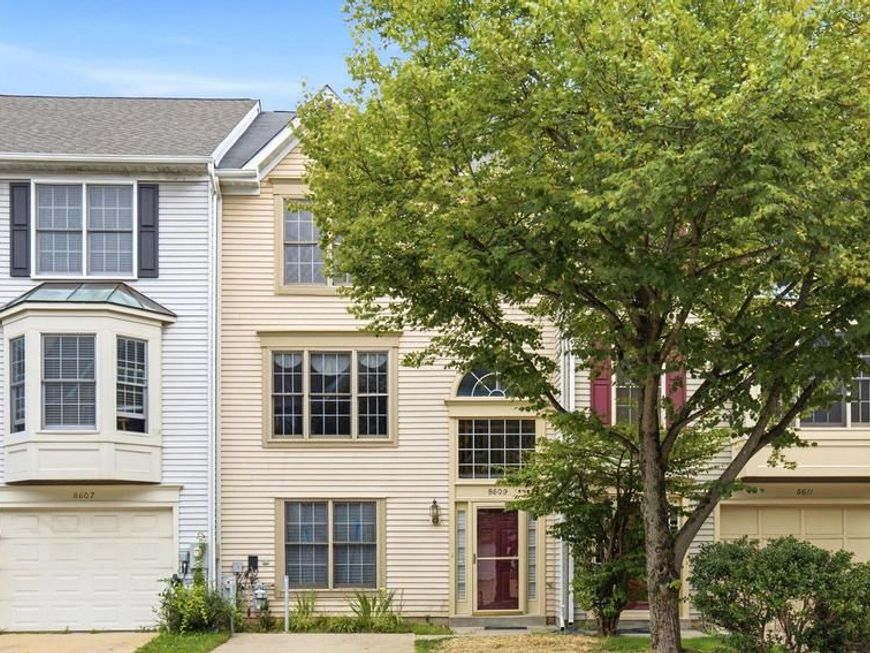 8609 Woodland Manor Drive , Laurel, MD 20724 Main Photo