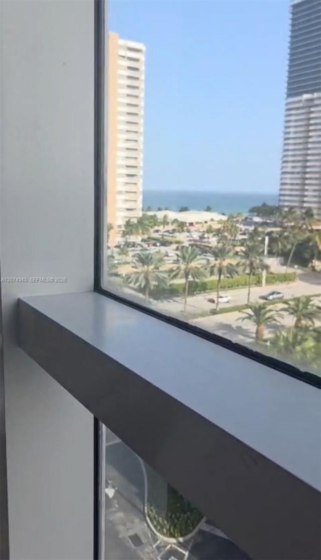 1945 S Ocean Dr , Unit 702, Hallandale Beach, FL 33009 Photo