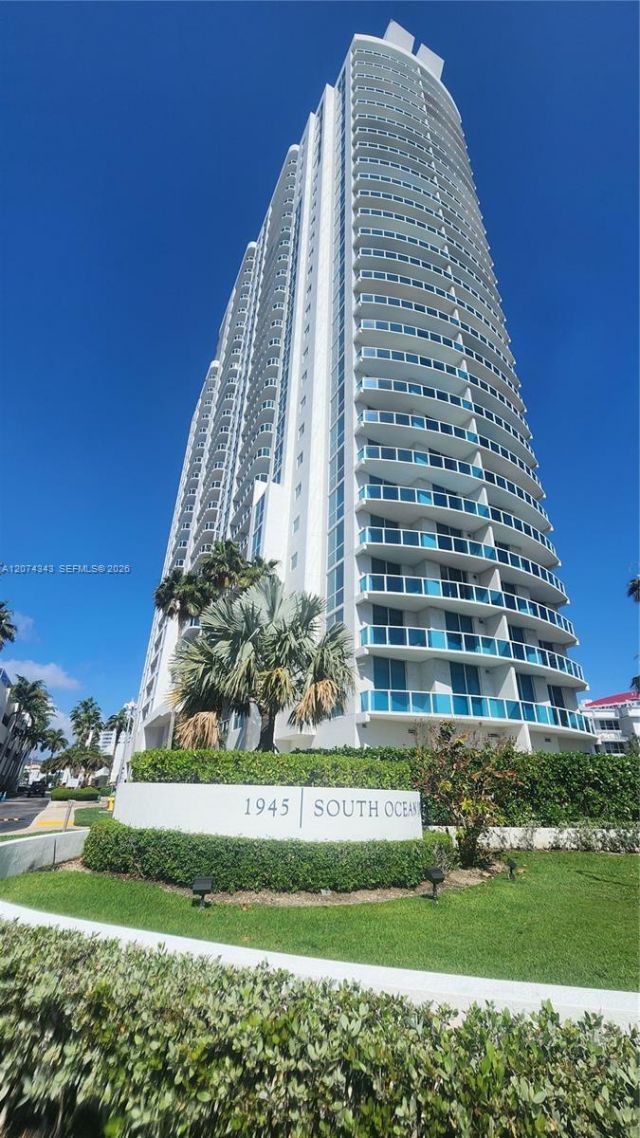 1945 S Ocean Dr , Unit 702, Hallandale Beach, FL 33009 Photo