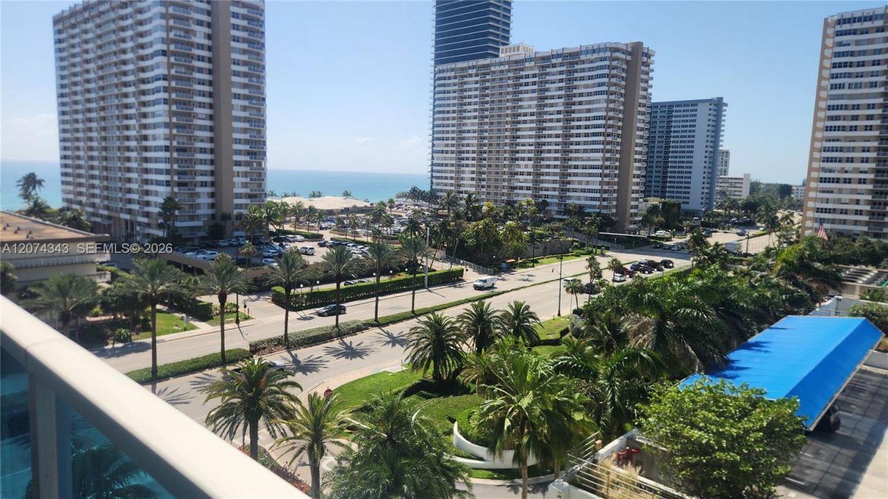1945 S Ocean Dr , Unit 702, Hallandale Beach, FL 33009 Photo