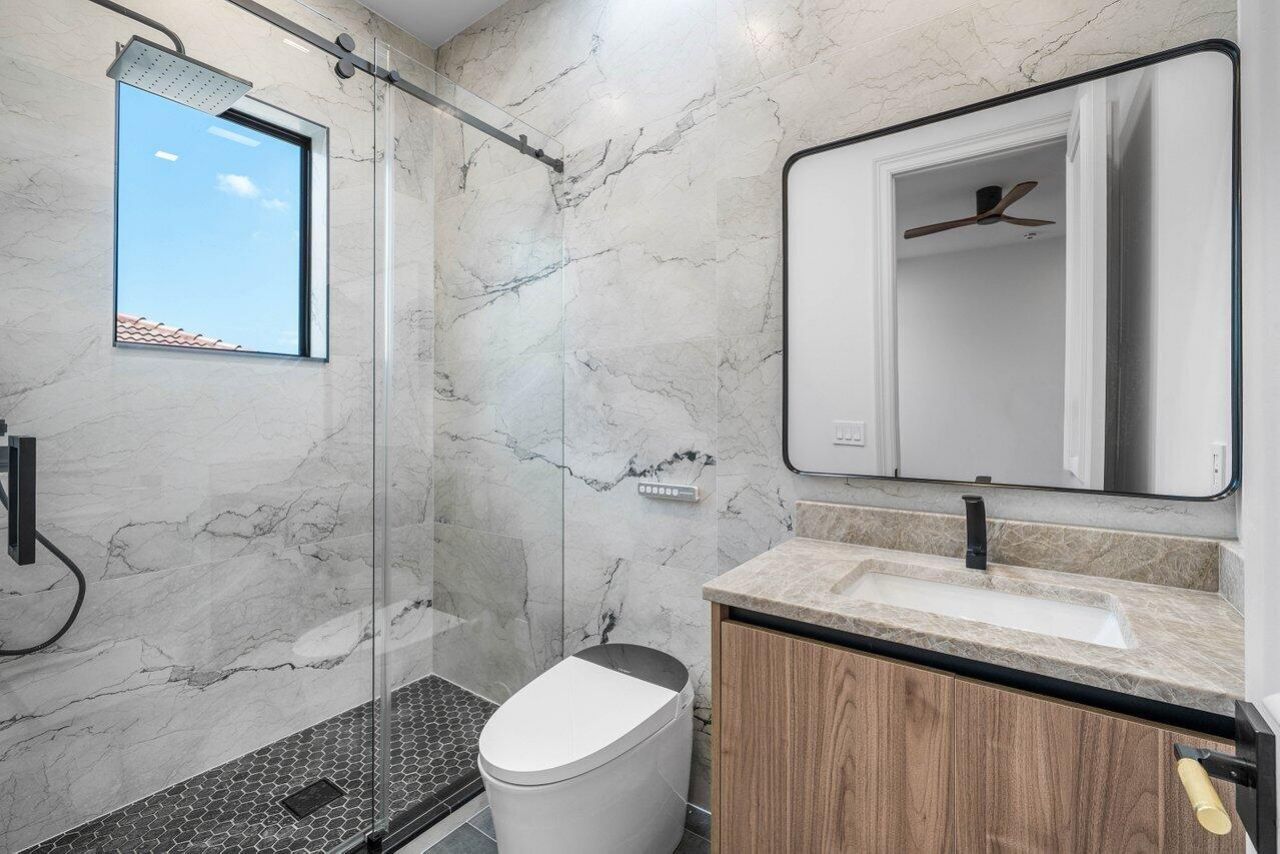 17931 Lake Azure Way, Boca Raton, FL 33496 Photo