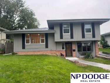 1419 N 91st Avenue, Omaha, NE 68114
