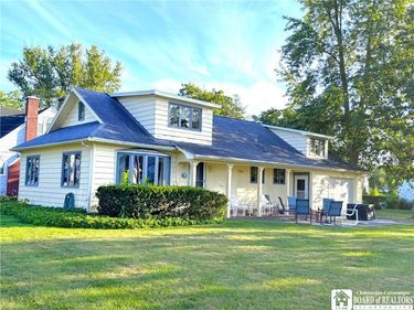 10389 South Boulevard, Dunkirk, NY 14048
